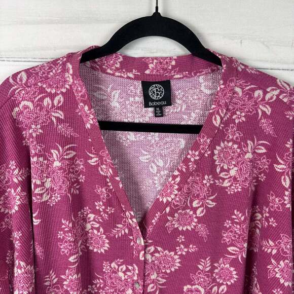 Bobeau Sweaters - Bobeau Pink Floral V-Neck Button Front Cardigan
